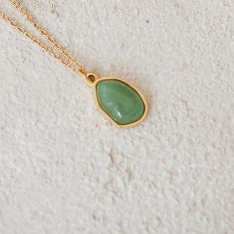 Green Jade Pendant Necklace for Luck & Prosperity